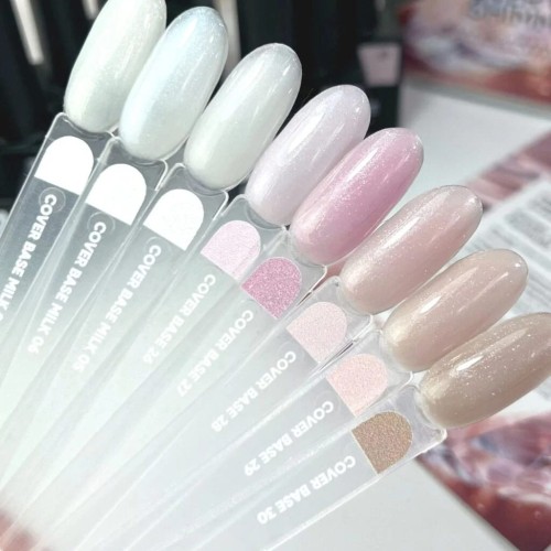 NAILSOFTHEDAY-Cover-base-NEW-26-polprzezroczysta-delikatno-rozowa-baza-ze-srebrna-drobinka-10-ml_[3693]_1200.jpg