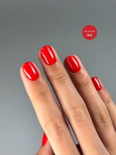 TOUCH-Gel-Polish-44-intensywnie-czerwony-lakier-hybrydowy-9-ml_[3127]_1200.jpg