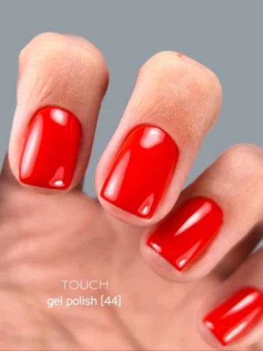 TOUCH-Gel-Polish-44-intensywnie-czerwony-lakier-hybrydowy-9-ml_[3126]_1200.jpg