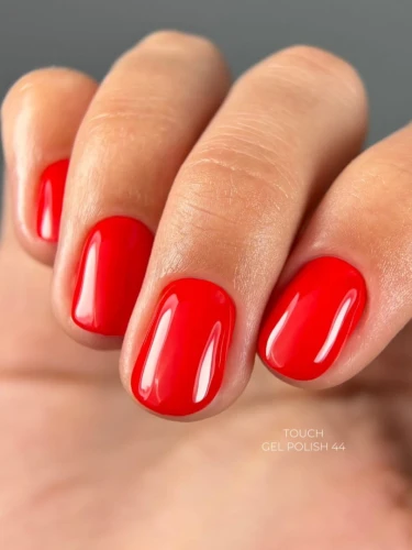 TOUCH-Gel-Polish-44-intensywnie-czerwony-lakier-hybrydowy-9-ml_[3124]_1200.jpg