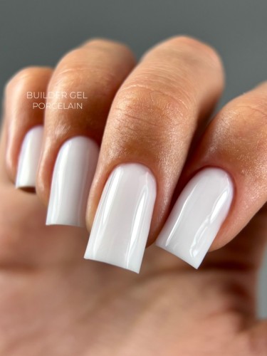 TOUCH-Builder-Gel-Porcelain-chlodny-mleczno-bialy-zel-budujacy-30-ml_[3908]_1200.jpg