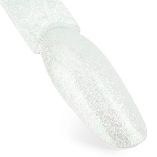 GLOW-ON-OLIVIA-2.webp